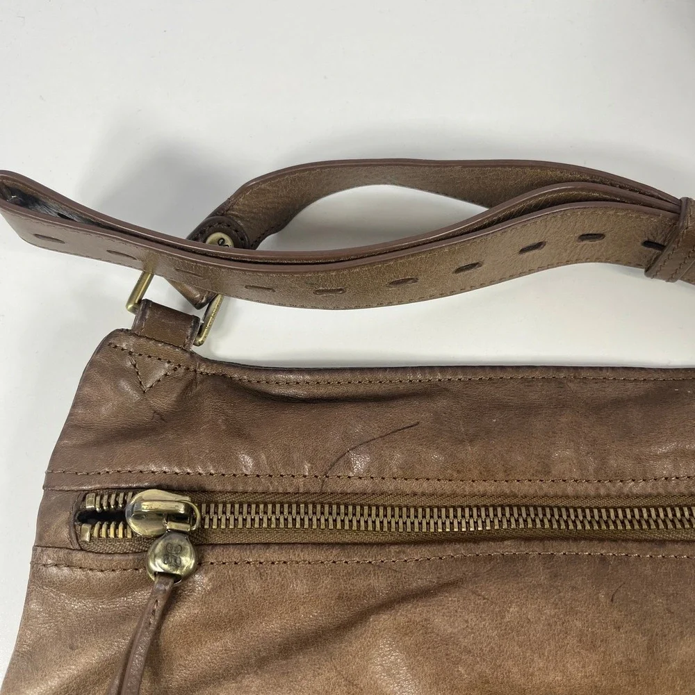 Hobo‎ Angler Crossbody Bag Brown Vintage Hide Leather Oversized Pockets Travel